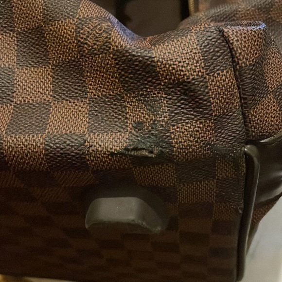 Louis Vuitton Damier Ebene Eole Convertible Rolling - Picture 7 of 13
